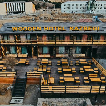 Wooden Hotel Kazbegi Eksteriør billede