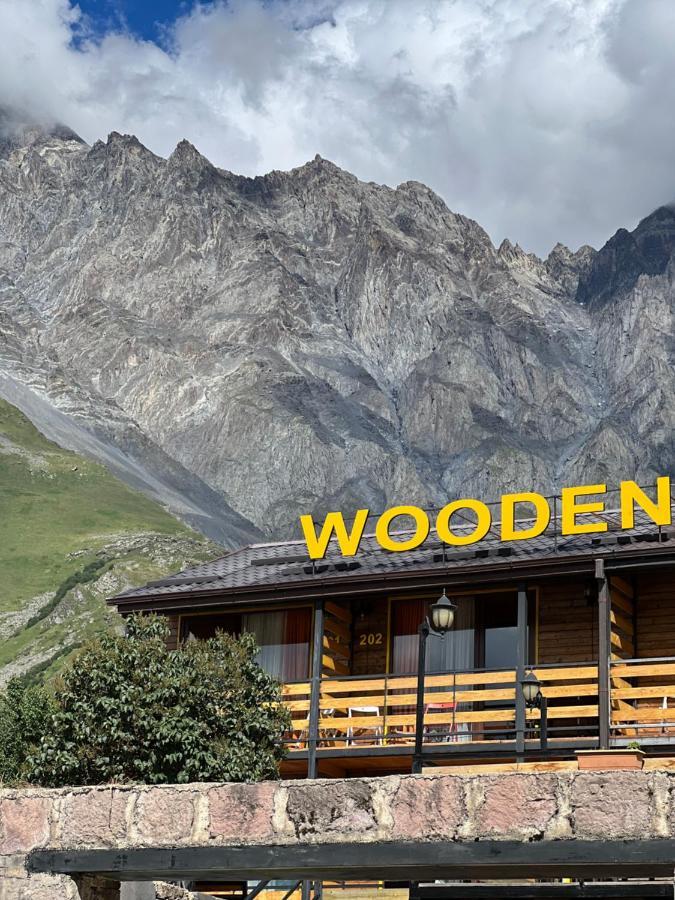 Wooden Hotel Kazbegi Eksteriør billede