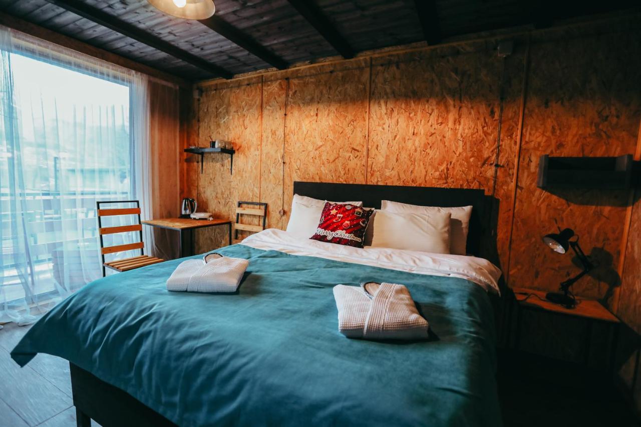 Wooden Hotel Kazbegi Eksteriør billede