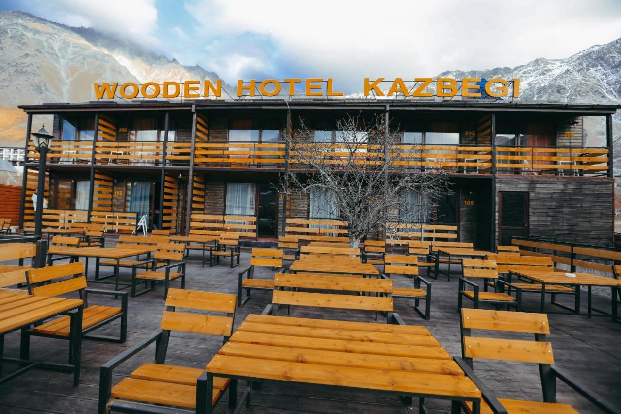 Wooden Hotel Kazbegi Eksteriør billede