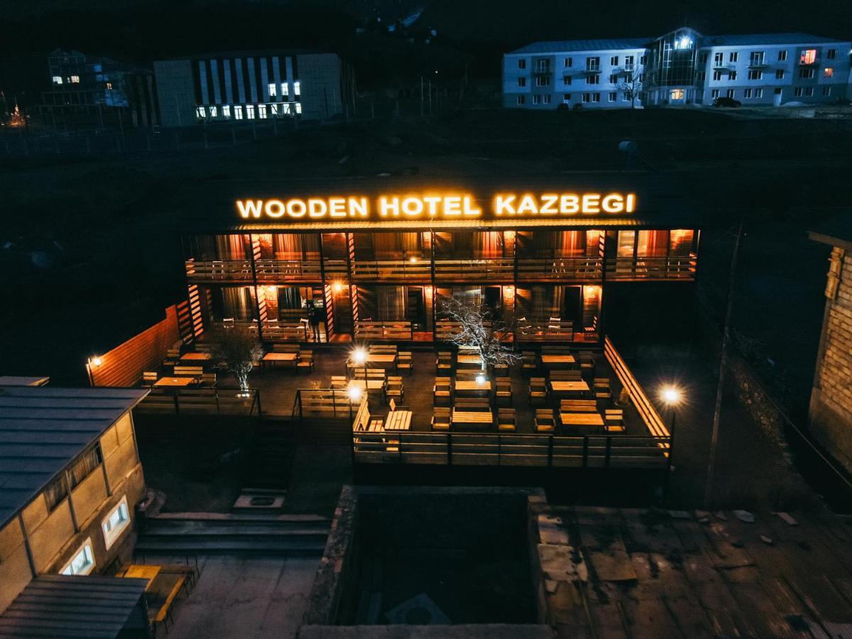 Wooden Hotel Kazbegi Eksteriør billede